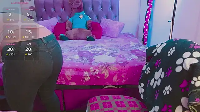 Anny  cute online show from 5, 10, 2025