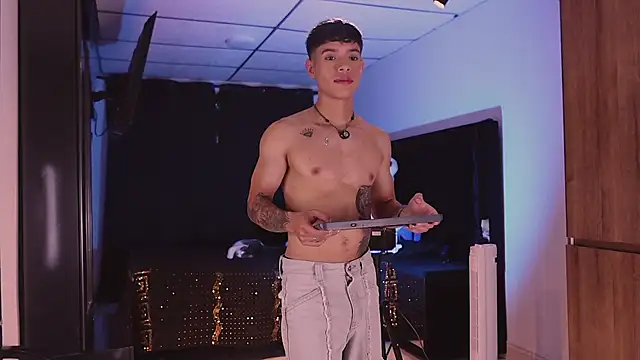 ErosKhaos online show from 19, 10, 2025