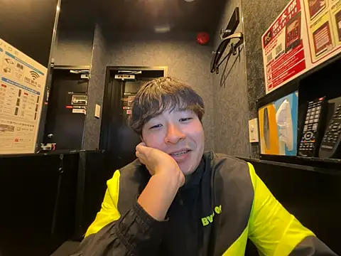 waka3232 online show from 14, 4, 2026