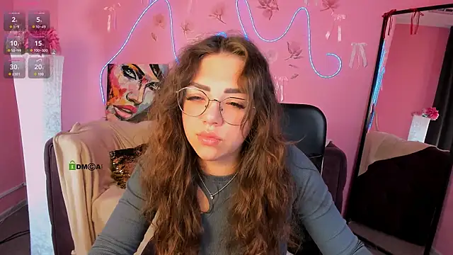 Snapshot of kiki_swan chatting on 27, 4, 2026 kiki swan online show from 27, 4, 2026