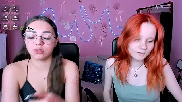 Snapshot of kiki_swan chatting on 30, 4, 2026 kiki swan online show from 30, 4, 2026