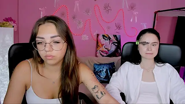 Snapshot of kiki_swan chatting on 12, 7, 2026 kiki swan online show from 12, 7, 2026