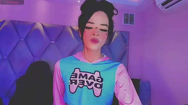 Nina Keyli online show from 26, 9, 2025