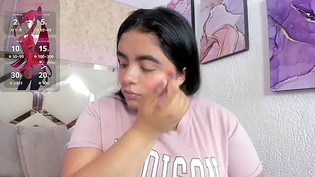 EmilyBrownn  online show from 19, 11, 2025