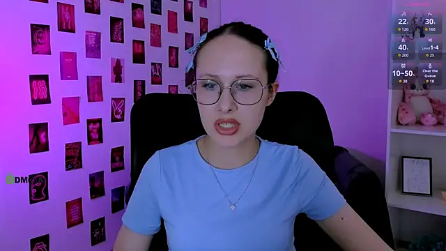 Snapshot of mona_cloud chatting on 28, 7, 2026 mona cloud online show from 28, 7, 2026