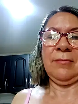 victoria wayne online show from 10, 3, 2025