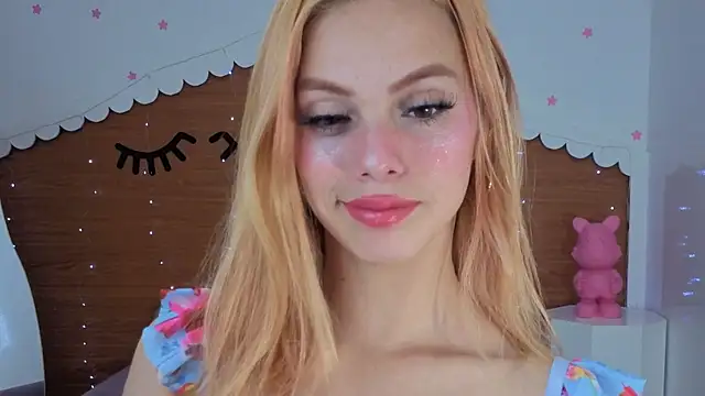Snapshot of emma_wockll_t chatting on 6, 5, 2026 emma wockll t online show from 6, 5, 2026