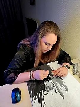 Juicy PeachLux online show from 16, 10, 2025