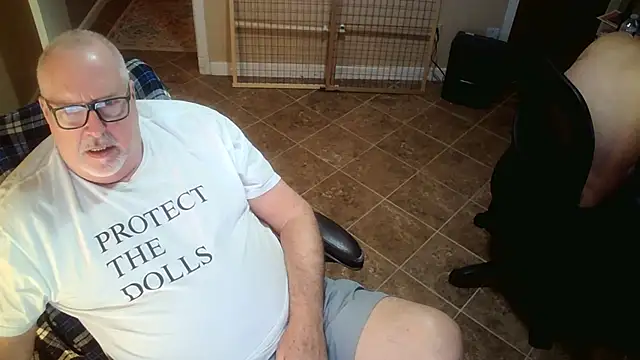 superbearboss online show from 12, 10, 2025