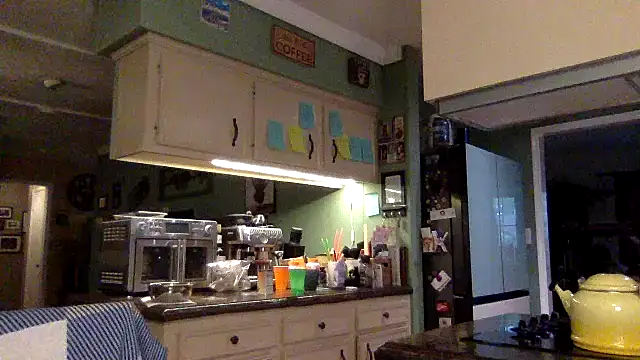 superbearboss online show from 5, 12, 2025