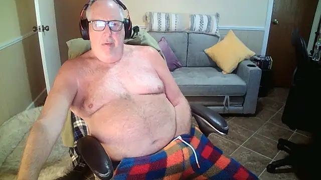 superbearboss online show from 15, 6, 2026