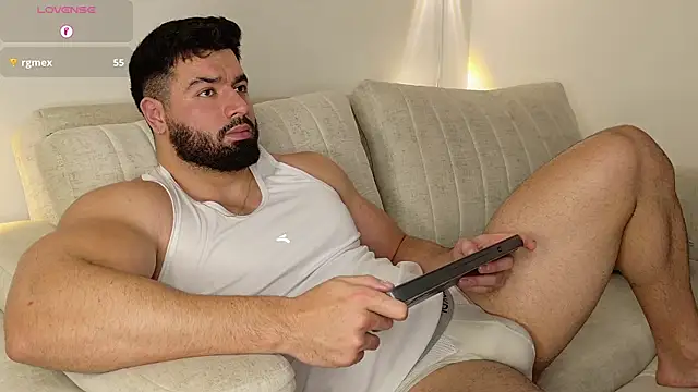 Snapshot of Roman_Lux chatting on 22, 10, 2025 Roman Lux online show from 22, 10, 2025