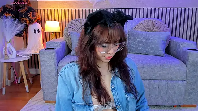 aleska winter online show from 19, 10, 2025