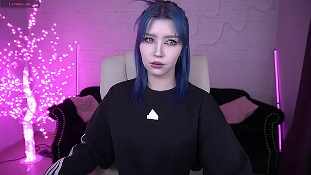 SelenaIris online show from 2, 3, 2026