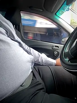 dam-her-boy online show from 10, 9, 2025