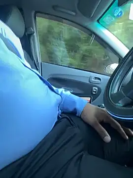 dam-her-boy online show from 14, 10, 2025