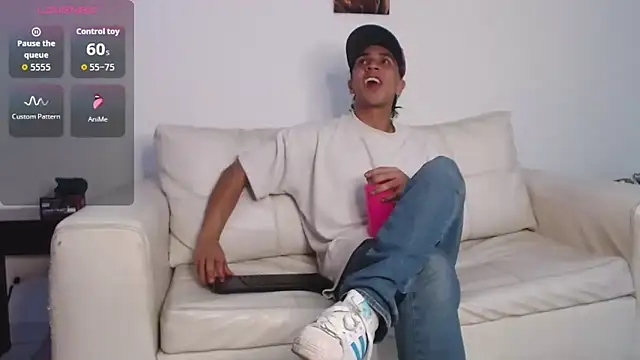 Monkey uchiha777 online show from 17, 2, 2026