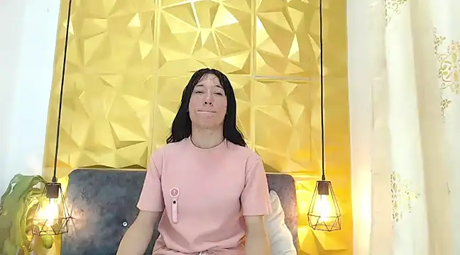 Small Hot19 online show from 12, 3, 2025