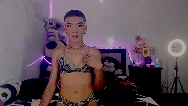 KimberlyXtreme online show from 10, 9, 2025