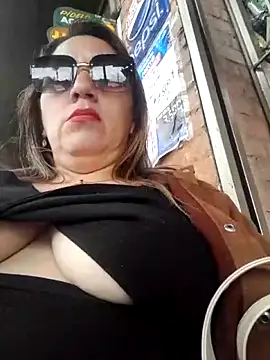 Luna-nevada online show from 13, 11, 2025