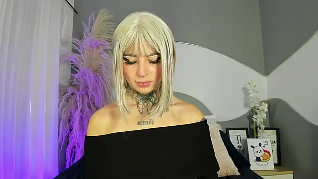Snapshot of Zhally_Dee chatting on 28, 4, 2026 Zhally Dee online show from 28, 4, 2026