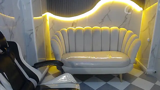  wendy b online show from 24, 9, 2025