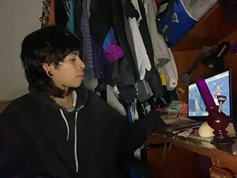 Snapshot of kirito_kun chatting on 2, 5, 2026 kirito kun online show from 2, 5, 2026