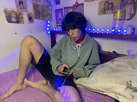 Snapshot of kirito_kun chatting on 6, 6, 2026 kirito kun online show from 6, 6, 2026