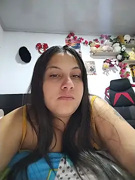 Snapshot of esmeralda_jadees chatting on 28, 6, 2026 esmeralda jadees online show from 28, 6, 2026