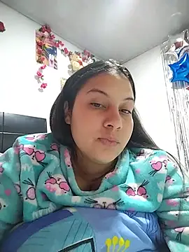 Snapshot of esmeralda_jadees chatting on 19, 7, 2026 esmeralda jadees online show from 19, 7, 2026