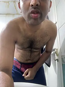 Snapshot of MIRTHICK2002 chatting on 15, 3, 2025 MIRTHICK2002 online show from 15, 3, 2025