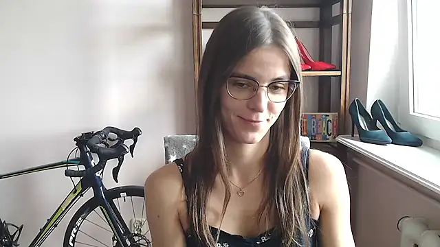 Snapshot of love_megi chatting on 19, 5, 2026 love megi online show from 19, 5, 2026