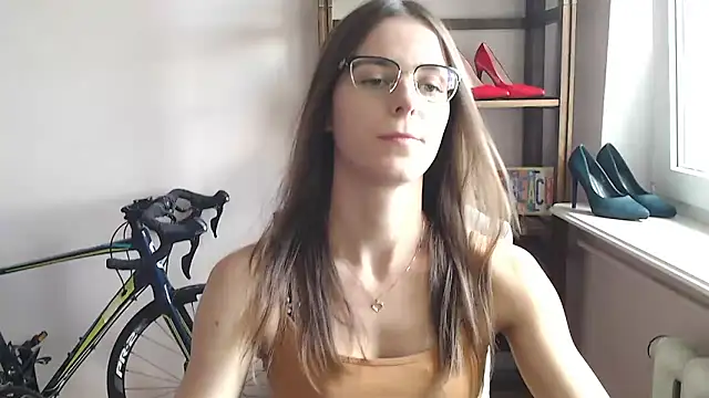 Snapshot of love_megi chatting on 28, 5, 2026 love megi online show from 28, 5, 2026