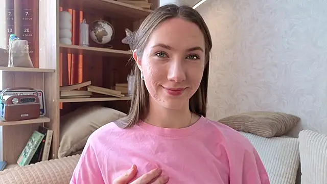 Kira mindnes online show from 9, 9, 2025