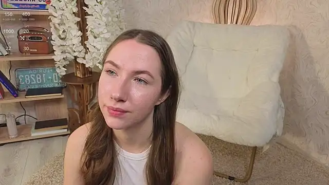 Kira mindnes online show from 7, 10, 2025