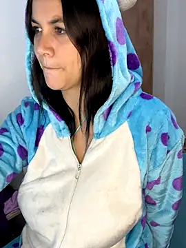 roldanmary online show from 21, 9, 2025