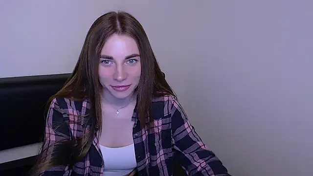 MiaDari  online show from 11, 3, 2025