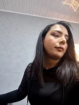 Cinthia cf online show from 18, 9, 2025