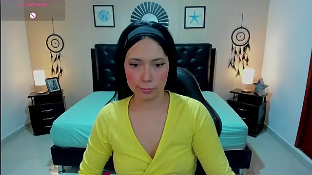  LiilyWong online show from 7, 10, 2025