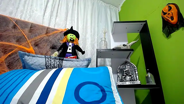 ANA-BULLOCK- online show from 30, 10, 2025