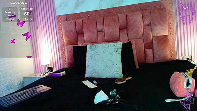 goldilockss15 online show from 5, 11, 2025