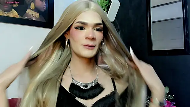 AteneaTaylor online show from 20, 3, 2025