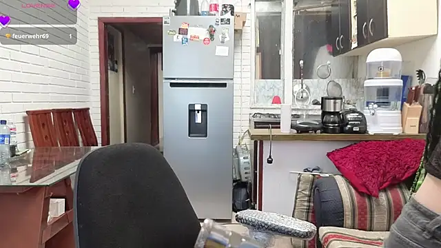 freyaa sorcerees online show from 8, 10, 2025