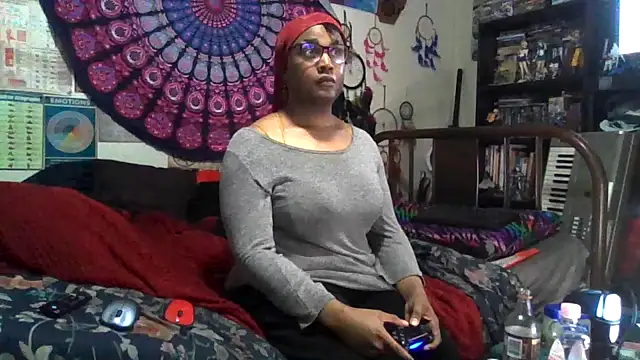 GardeniaFields online show from 13, 11, 2025