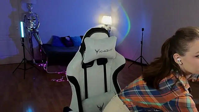 Snapshot of monicaerotic chatting on 13, 3, 2025 monicaerotic online show from 13, 3, 2025