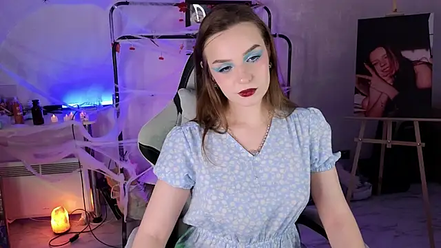 Snapshot of monicaerotic chatting on 8, 11, 2025 monicaerotic online show from 8, 11, 2025