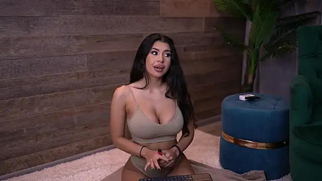 TanyaVonDe online show from 3, 12, 2025