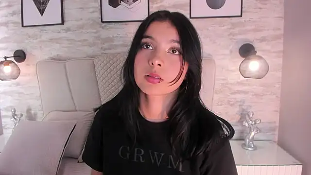 Snapshot of kanna_02 chatting on 8, 1, 2026 kanna 02 online show from 8, 1, 2026