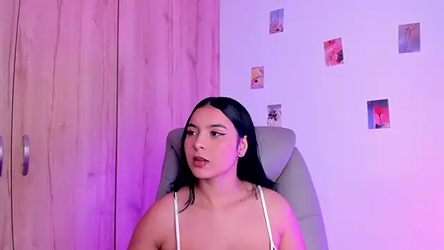 Snapshot of kanna_02 chatting on 8, 2, 2026 kanna 02 online show from 8, 2, 2026