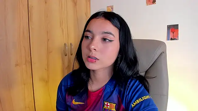 Snapshot of kanna_02 chatting on 12, 2, 2026 kanna 02 online show from 12, 2, 2026